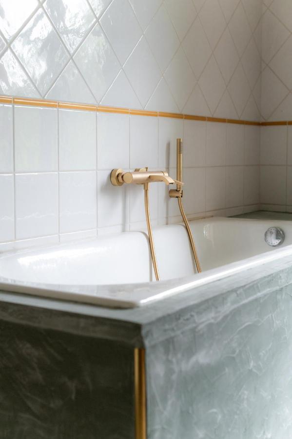 Chambres D'Hotes B&B - Chateau De Sienne Proche Avignon Orange Piscine Riviere Chusclan Dış mekan fotoğraf