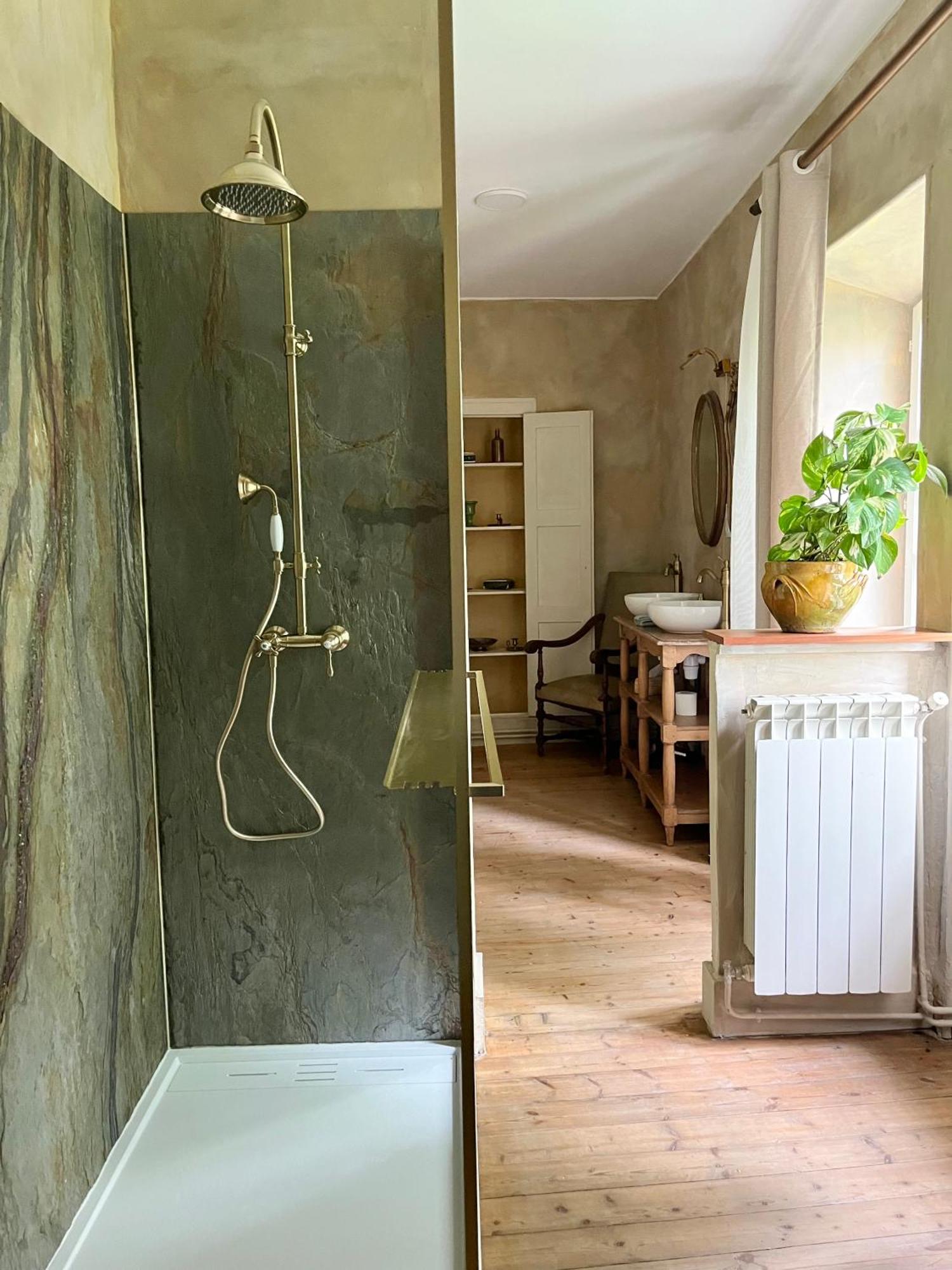 Chambres D'Hotes B&B - Chateau De Sienne Proche Avignon Orange Piscine Riviere Chusclan Dış mekan fotoğraf